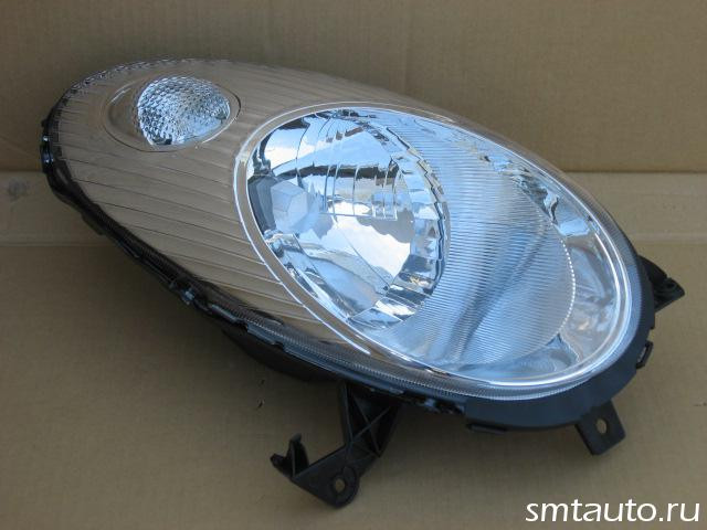 Фара правая Nissan Micra (K12) 2002-2010