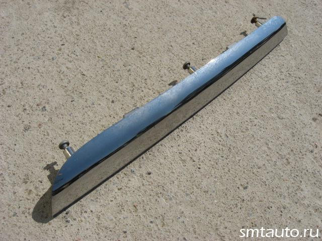 Накладка на решетку радиатора Toyota RAV 4 2006-2013