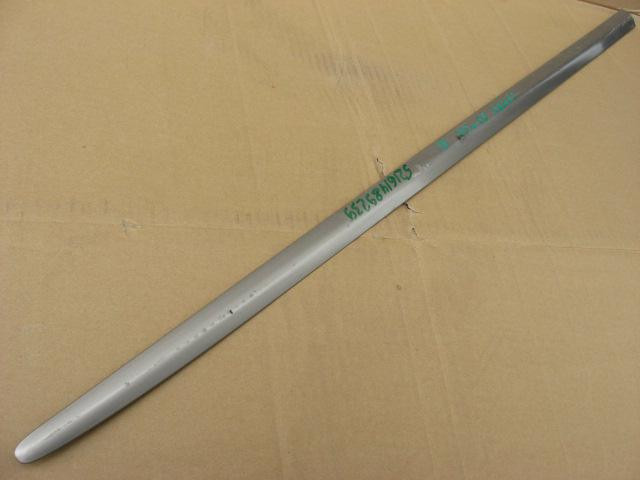 Молдинг двери передней правой Toyota Camry CV3 2001-2006