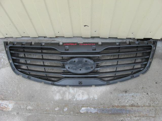 Решетка радиатора Kia Sportage 2010-2015