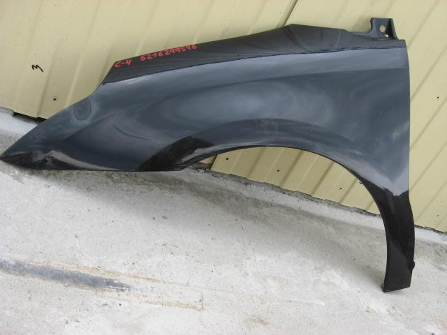 Крыло переднее левое Citroen C4 2005>