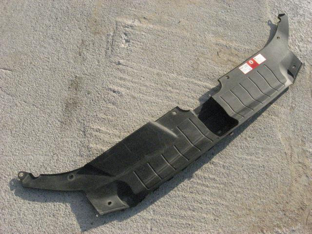 Пыльник Audi Q5 2008-2017