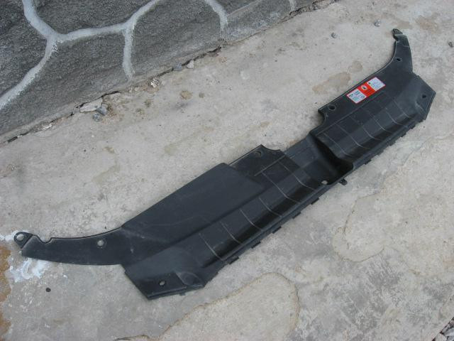 Пыльник Audi Q5 2008-2017