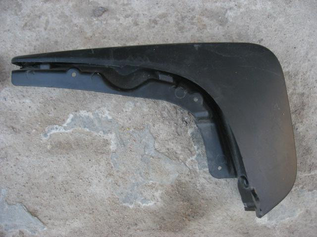 Брызговик задний правый Audi Q5 2008-2017