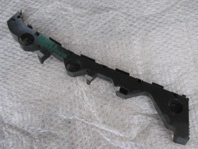 Направляющая заднего бампера Mazda 6 (GH) 2007-2013