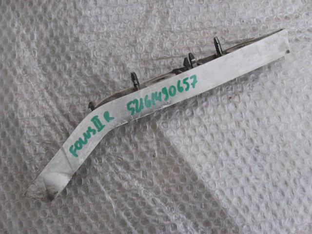 Направляющая переднего бампера Ford Focus II 2005-2008