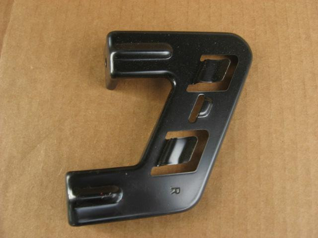 Направляющая переднего бампера Kia Sportage 2004>