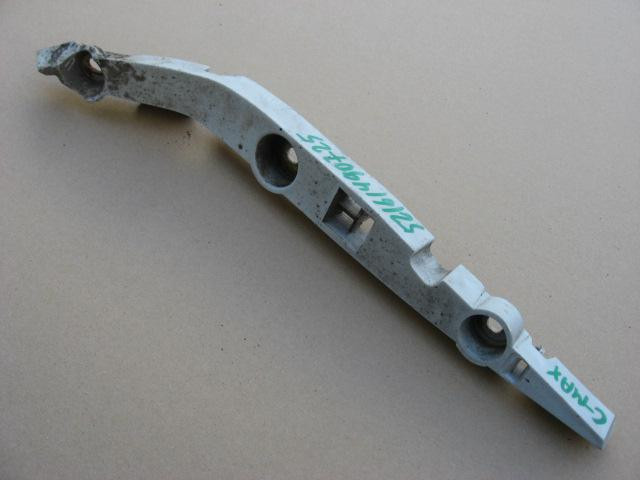 Направляющая переднего бампера Ford Focus II 2008-2011