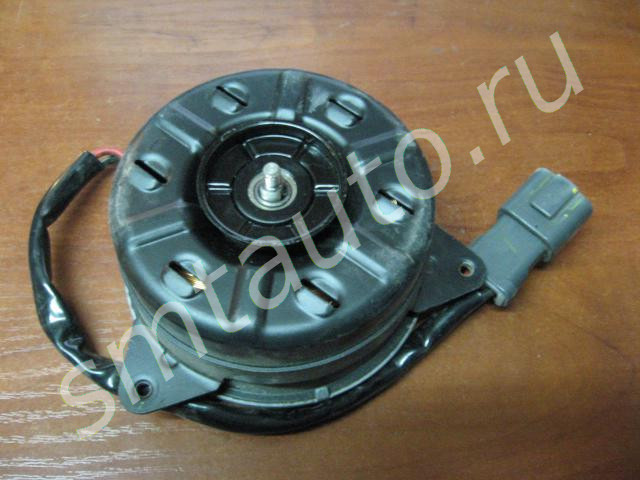 Моторчик вентилятора для Honda Civic 5D 2006-2012, OEM 168000-8050 (фото)