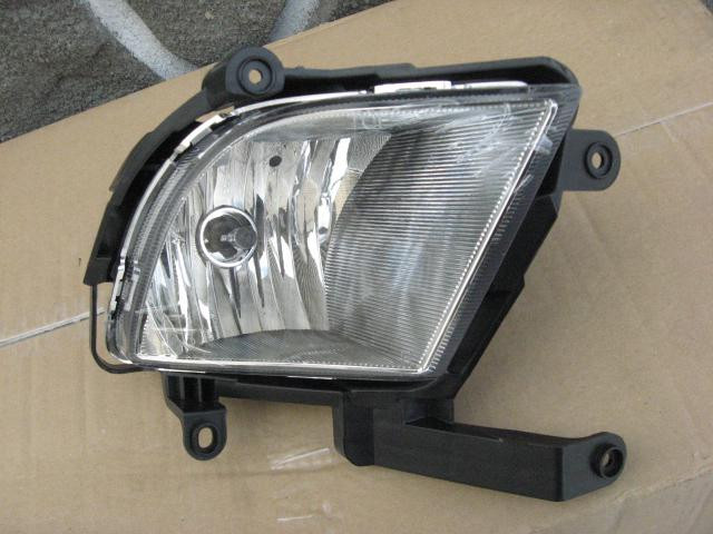 Фара противотуманная правая Kia Cerato 2009-2013