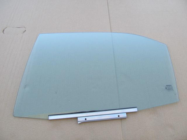 Стекло двери задней левой Toyota Camry V50 2011-2018