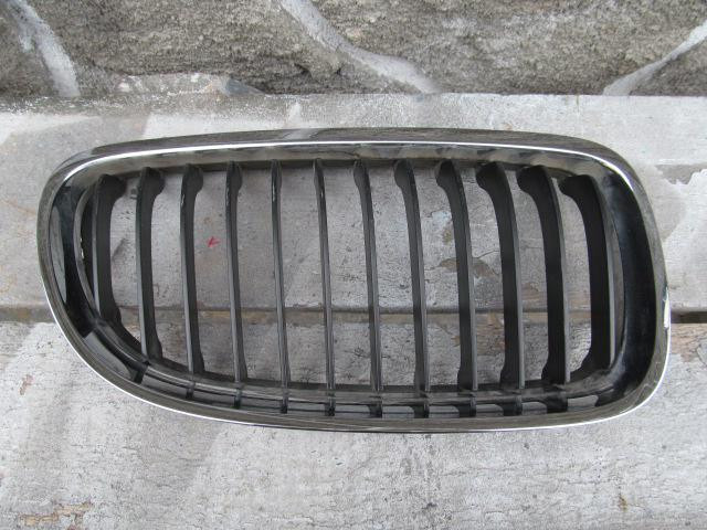 Решетка радиатора BMW 3-серия E90/E91 2005>