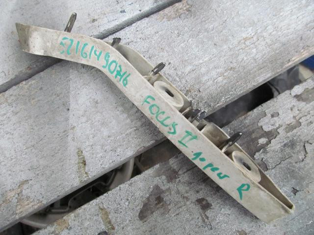 Направляющая переднего бампера Ford Focus II 2005-2008