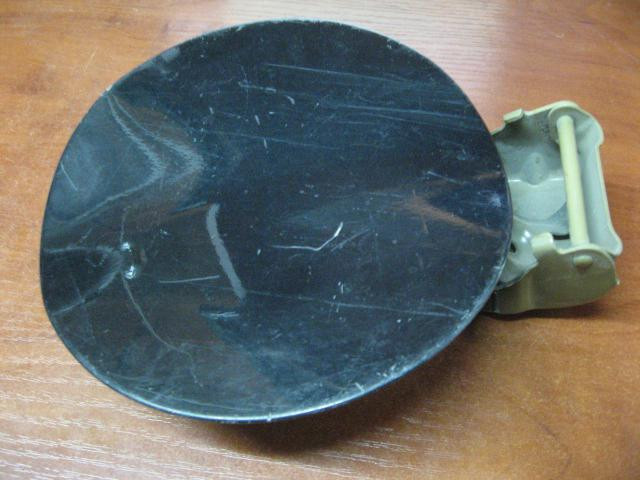 Лючок бензобака Suzuki Grand Vitara 2006>