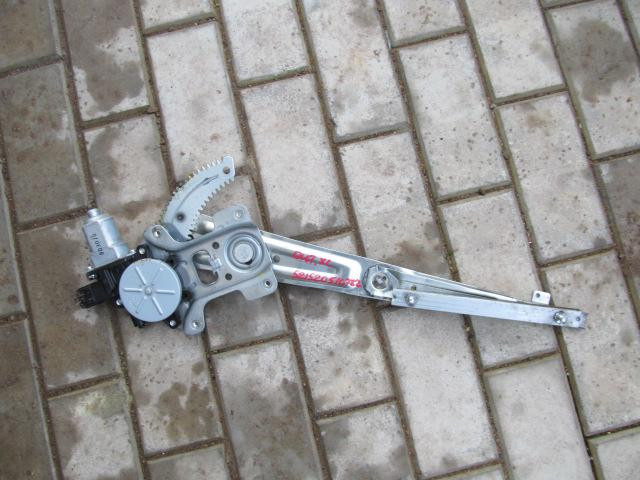 Стеклоподъемник электр. передний Mitsubishi Outlander XL (CW) 2006-2012