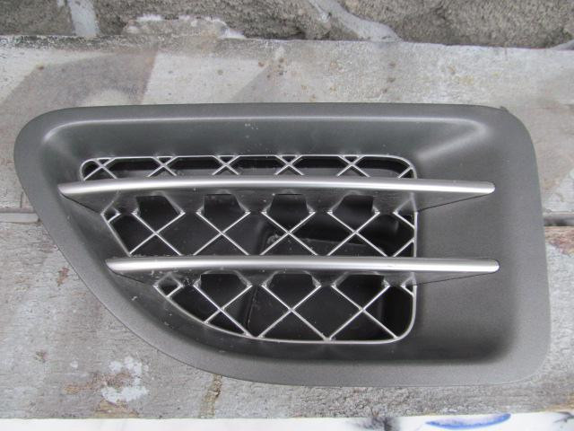 Накладка крыла переднего левого Land Rover Range Rover Sport 2005>