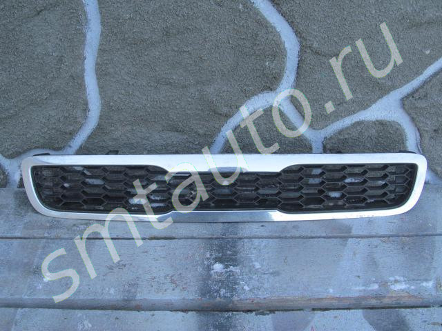 Решетка радиатора для Kia Soul 2009-2014, OEM 86351-2K050 (фото)