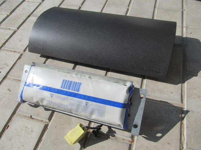 Подушка безопасности пассажирска Nissan Pathfinder 2004-2014