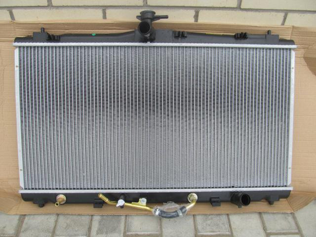 Радиатор охлаждения Toyota Camry V50 2011-2018