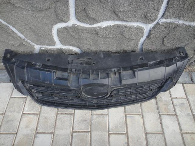 Решетка радиатора Toyota Corolla E15 2006-2013