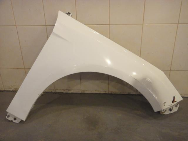 Крыло переднее правое Ford Focus III 2011>