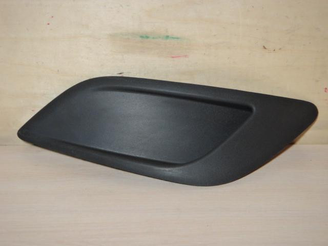 Решетка в бампер правая Ford Focus II 2008-2011