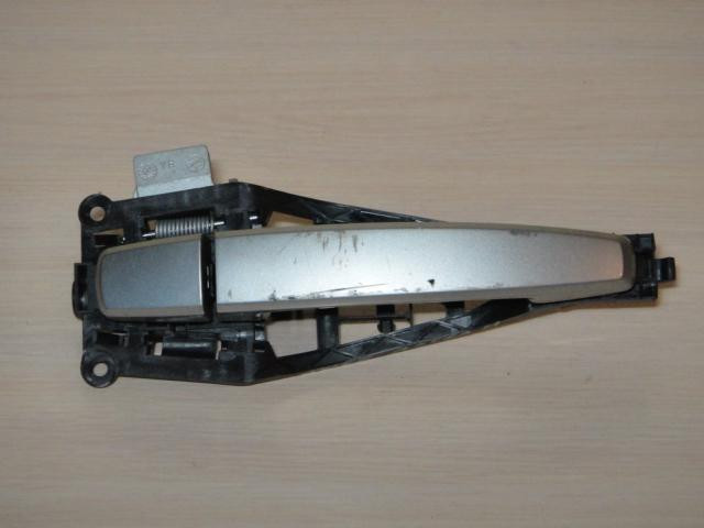 Ручка двери передней правой Opel Astra H 2004>