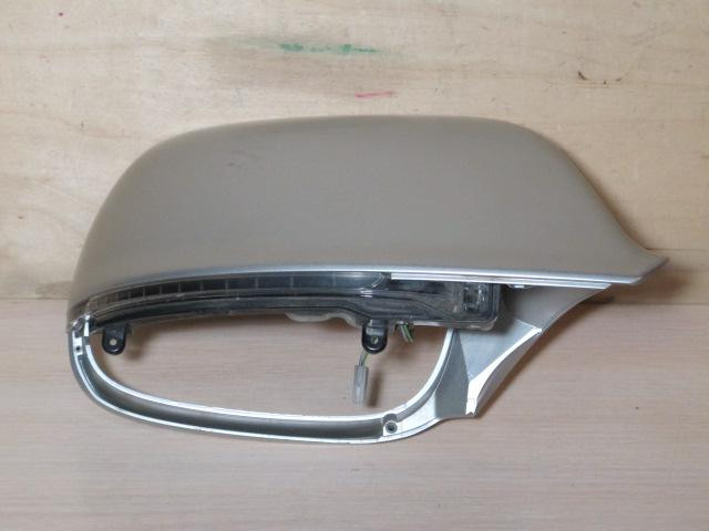 Накладка зеркала правого Audi Q7 [4L] 2005-2015