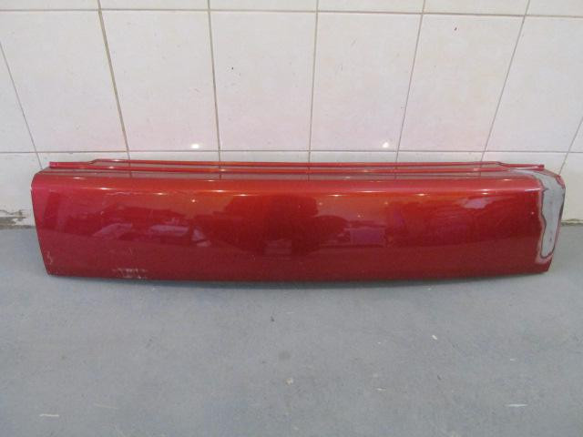 Накладка двери багажника Mitsubishi Outlander XL (CW) 2006-2012