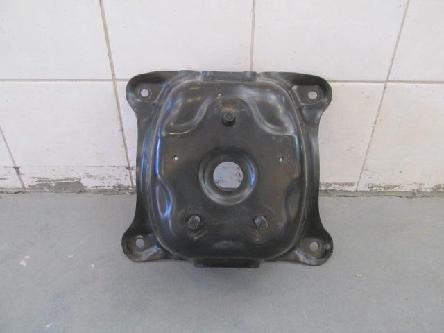 Кронштейн крепления запасного ко Suzuki Grand Vitara 2006>