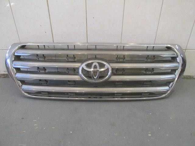 Решетка радиатора Toyota Land Cruiser (200) 2008>