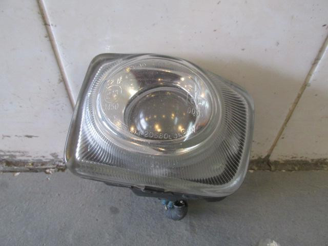 Фара противотуманная левая Subaru Impreza (G11) 2000-2007