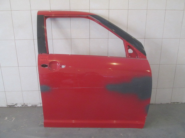 Дверь передняя правая Suzuki Swift 2004-2011