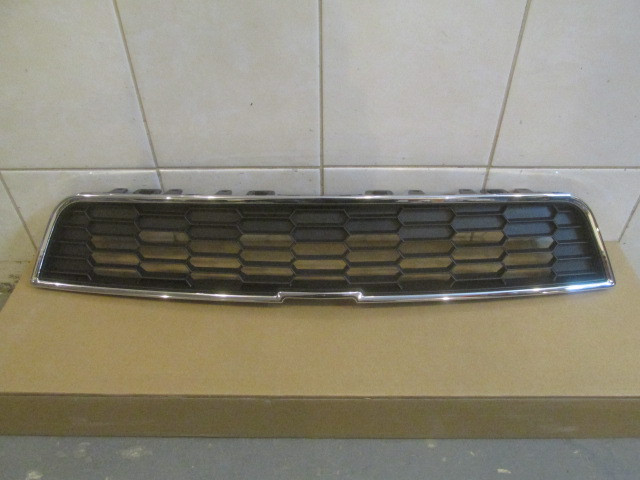 Решетка радиатора Chevrolet Aveo (T300) 2011>