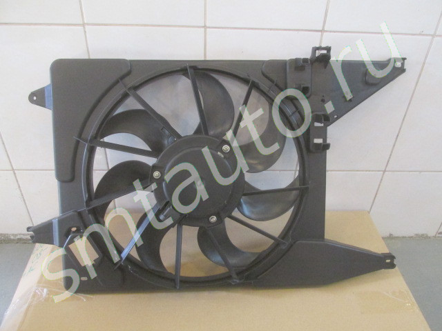 Вентилятор радиатора для Renault Logan 2005>, OEM 8200765566 (фото)