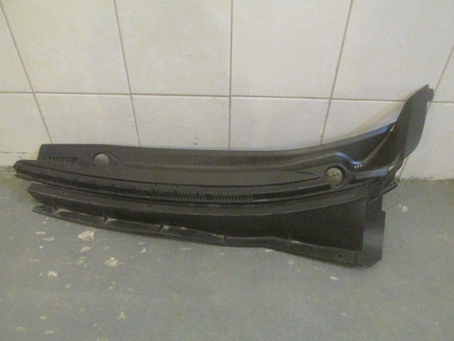 Решетка стеклооч. (планка под ло Mitsubishi ASX 2010>