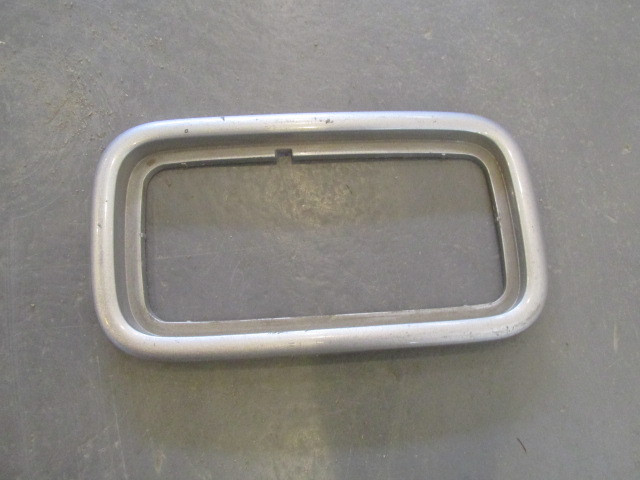 Рамка для противотуманных фар Mitsubishi Lancer (CS) 2003-2006