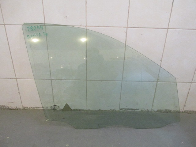 Стекло двери передней правой Hyundai Santa Fe 2006-2012