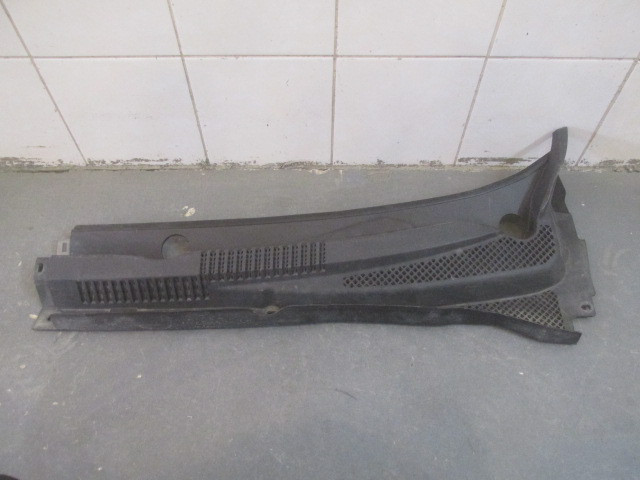 Решетка стеклооч. (планка под ло Chevrolet Cruze 2009>