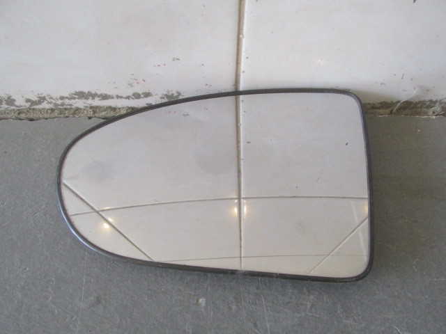 Стекло зеркала левого Nissan Qashqai 2006-2014