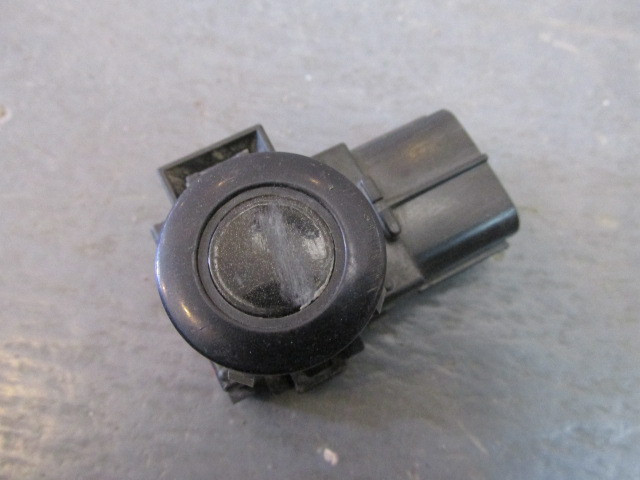 Датчик парковки Toyota Camry V50 2011-2018