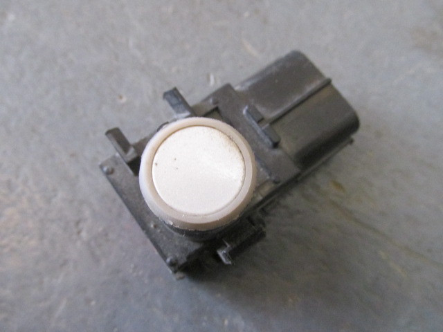 Датчик парковки Toyota Camry V50 2011-2018