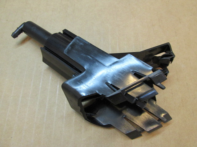 Омыватель фары Nissan Qashqai 2006-2014