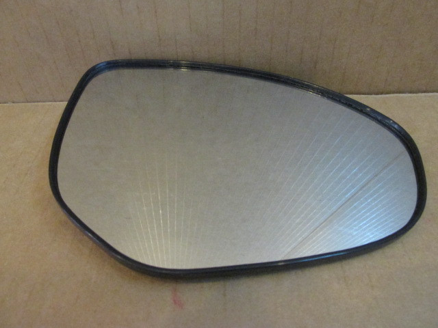 Стекло зеркала правого Mazda 6 (GH) 2007-2013