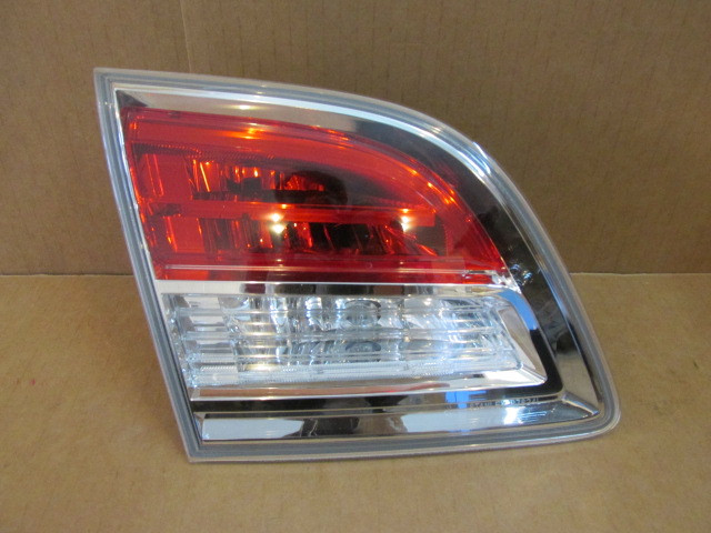 Фонарь задний внутренний левый Mazda CX 9 2007>