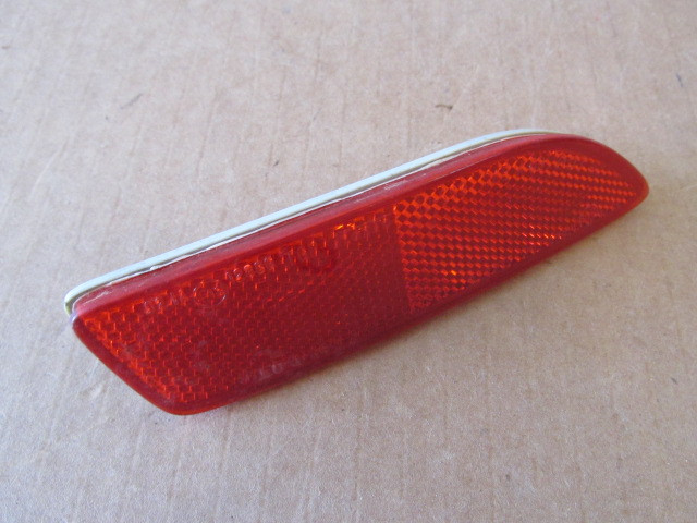 Фонарь задний в бампер правый Toyota Corolla E15 2006-2013