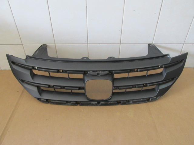 Решетка радиатора Honda CR-V 2012-2017
