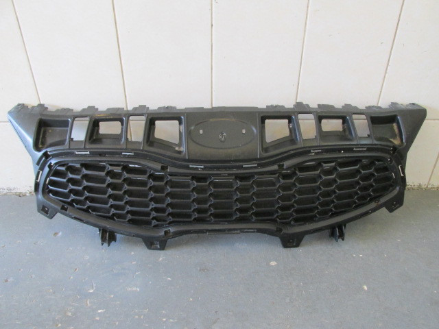 Решетка радиатора Kia Ceed 2012-2018