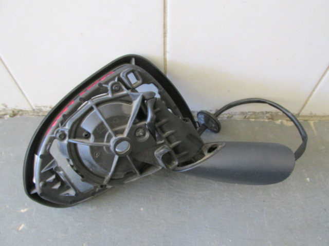 Зеркало правое электрическое Opel Corsa D 2006>