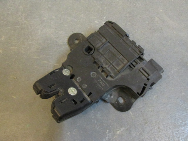 Замок багажника Chevrolet Aveo (T300) 2011>